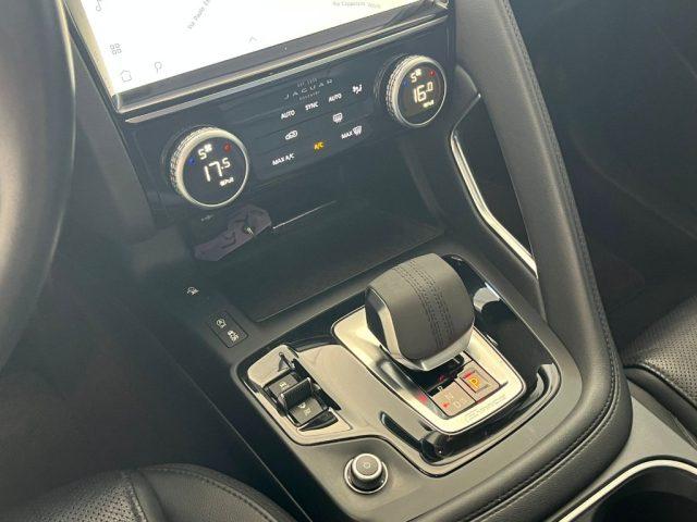 JAGUAR E-Pace Jaguar E-PACE Hybrid S MHEV