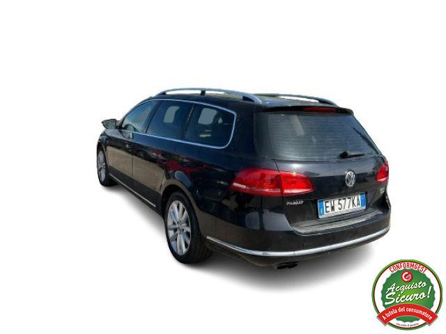 VOLKSWAGEN Passat Var. 2.0 TDI Highline BlueM.Tech.