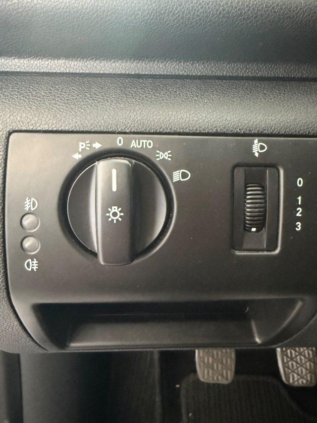 MERCEDES-BENZ A 160 BlueEFFICIENCY Executive