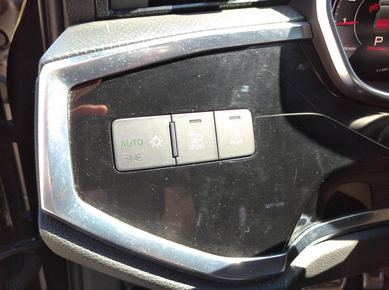 Q3 230cv quattro S-tronic S-line *Motore nuovo*