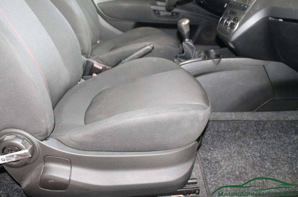 Fiat Punto 1.3 MJT II 75 CV 3 porte Neopatentati