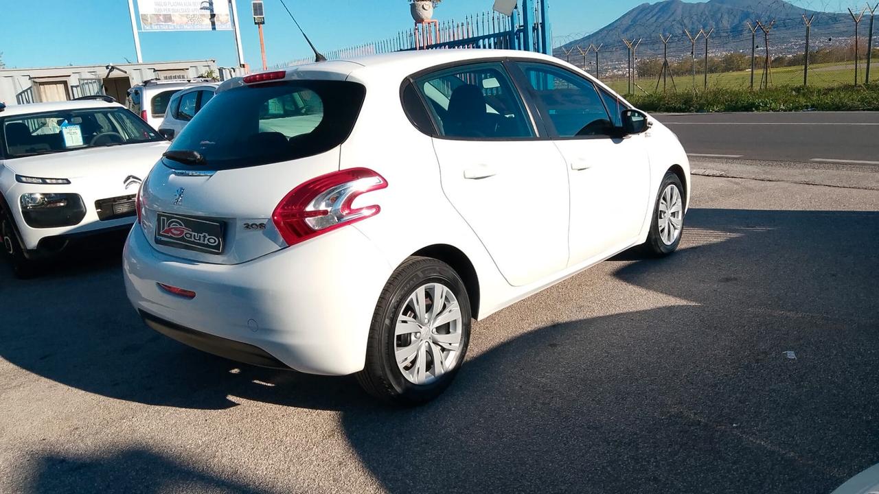 Peugeot 208 1.4 GPL