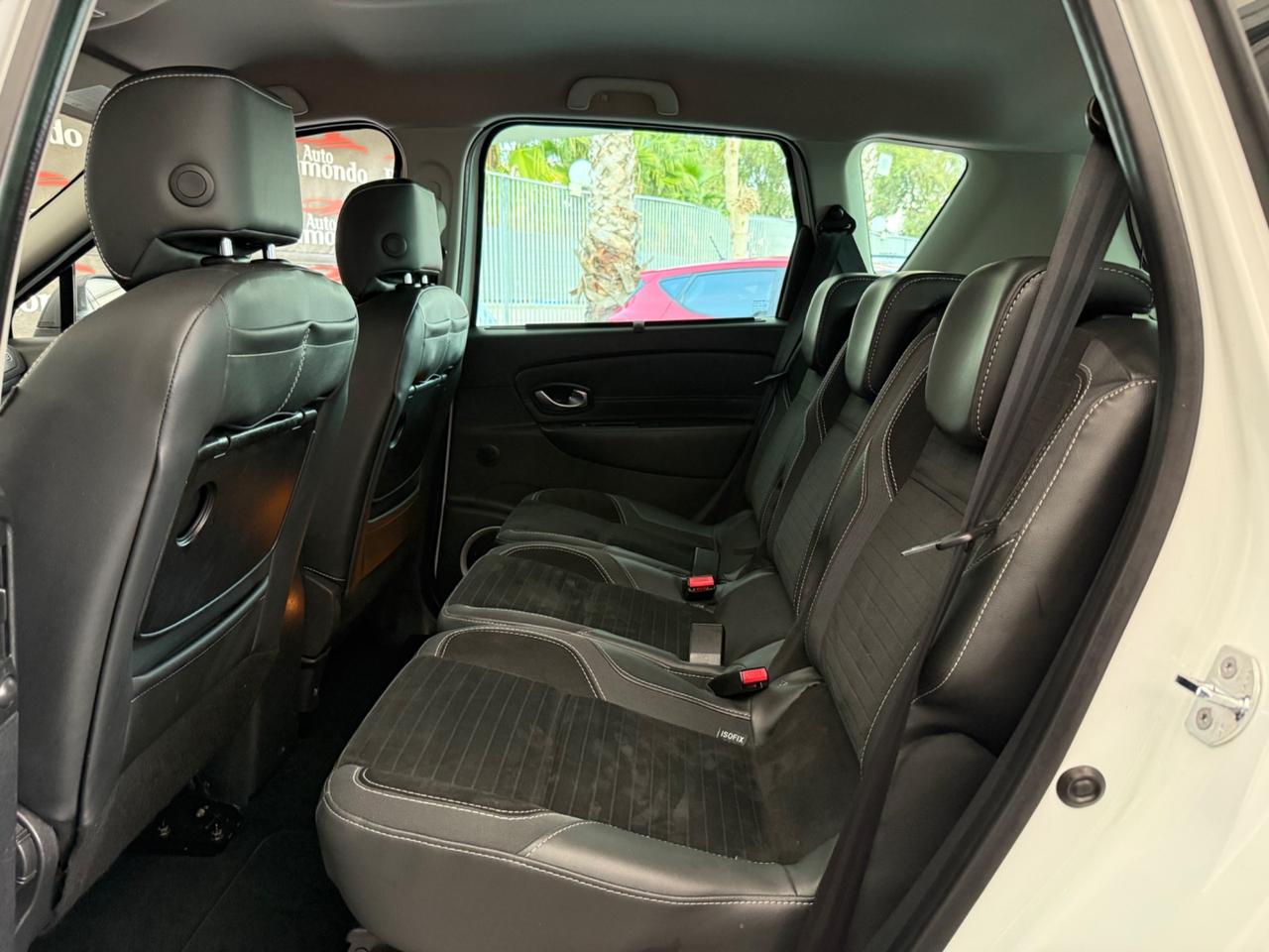 Renault Scénic XMod Cross 1.5 dCi 110CV Bose