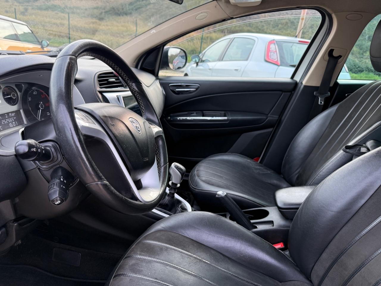 Lancia Delta 1.6 MJT 105 CV SUPER PREZZO 2.999€