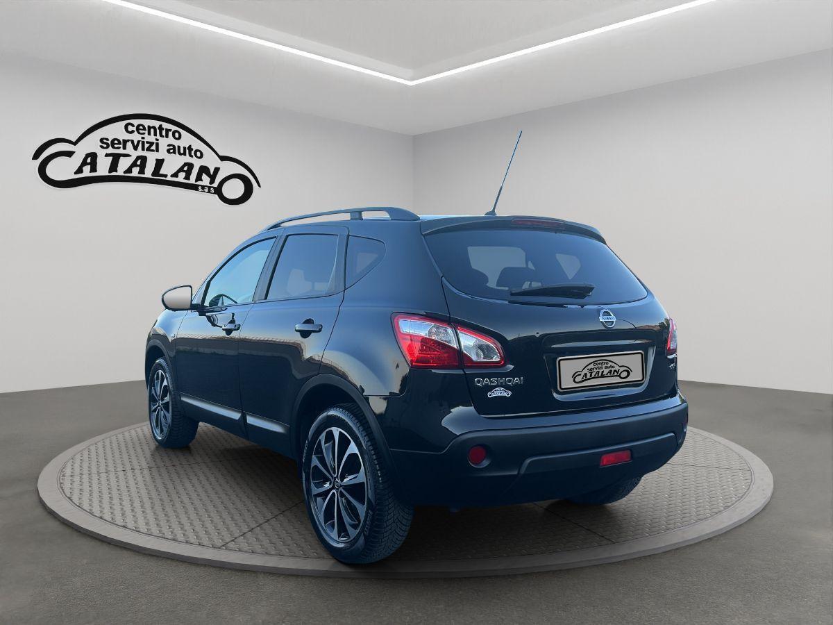 NISSAN - Qashqai - 1.5 dCi 110 cv DPF 360Â° navi tetto telecamera