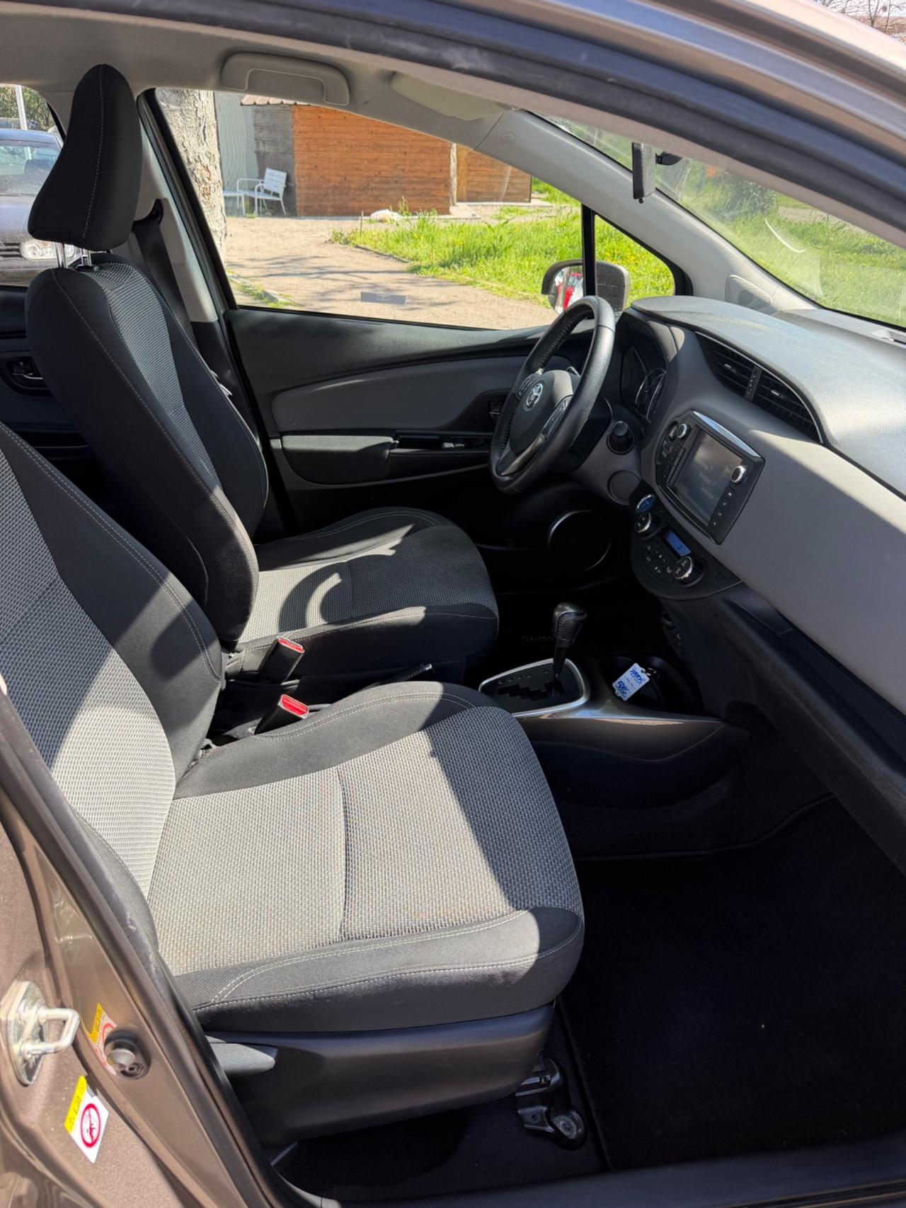 Toyota Yaris 1.5 Hybrid 5 porte Active