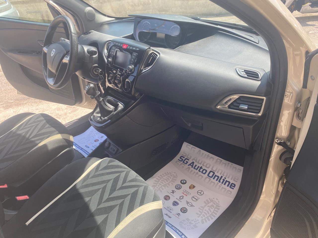 Lancia Ypsilon 1.2 69 CV 5 porte GPL Ecochic Gold