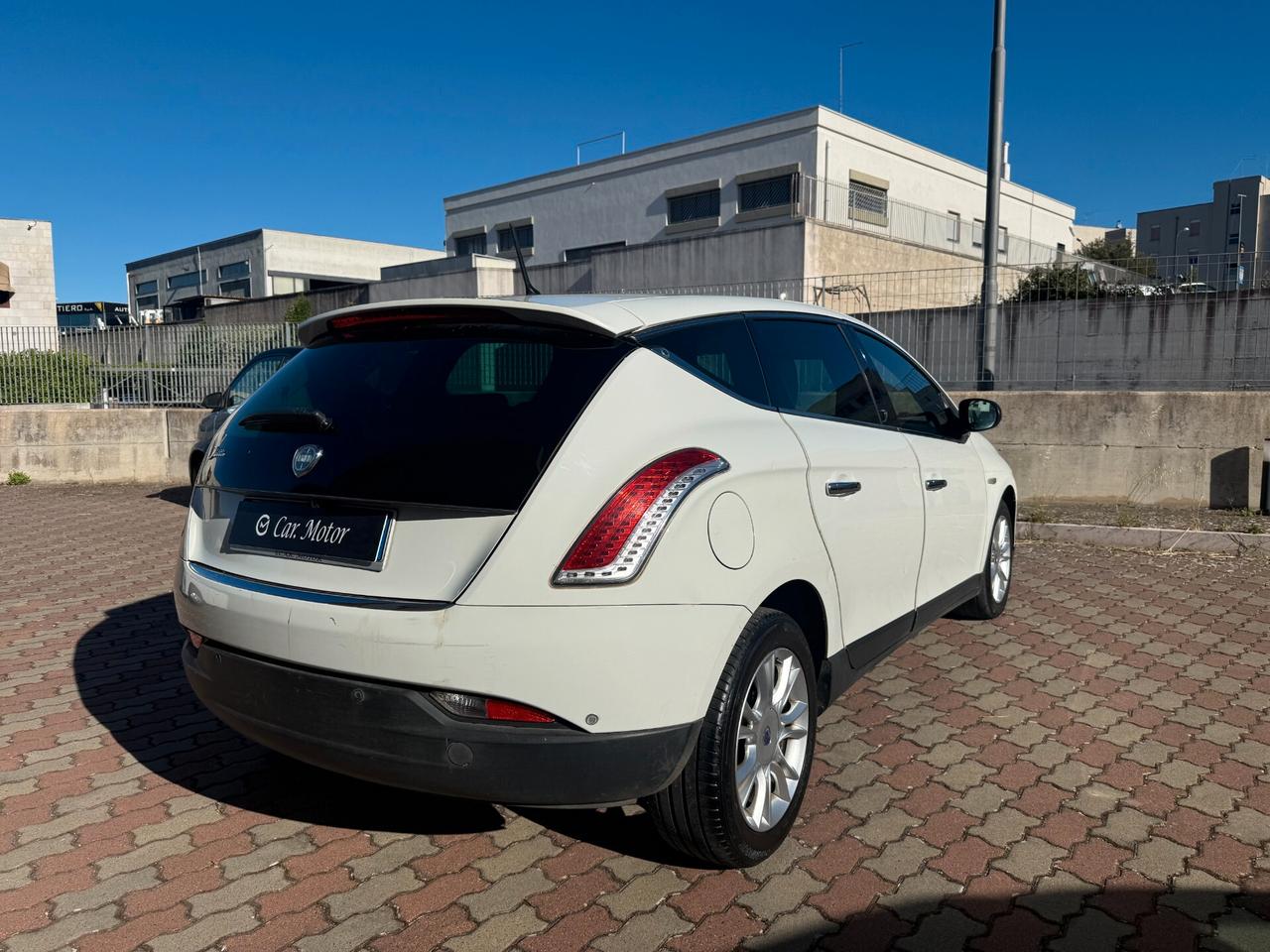 Lancia Delta 1.6 MJT DPF Silver Tagliandata