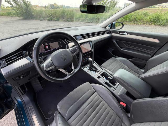 VOLKSWAGEN Passat Variant 2.0 TDI SCR 200 CV DSG Executive IVA ESPOSTA