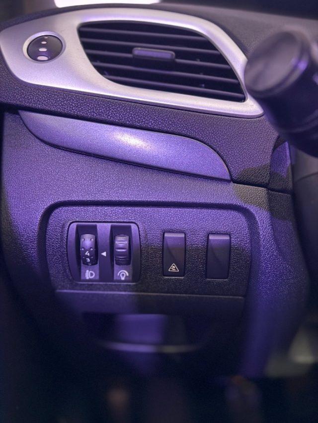 RENAULT Scenic 1.5 dCi 110CV Dynamique