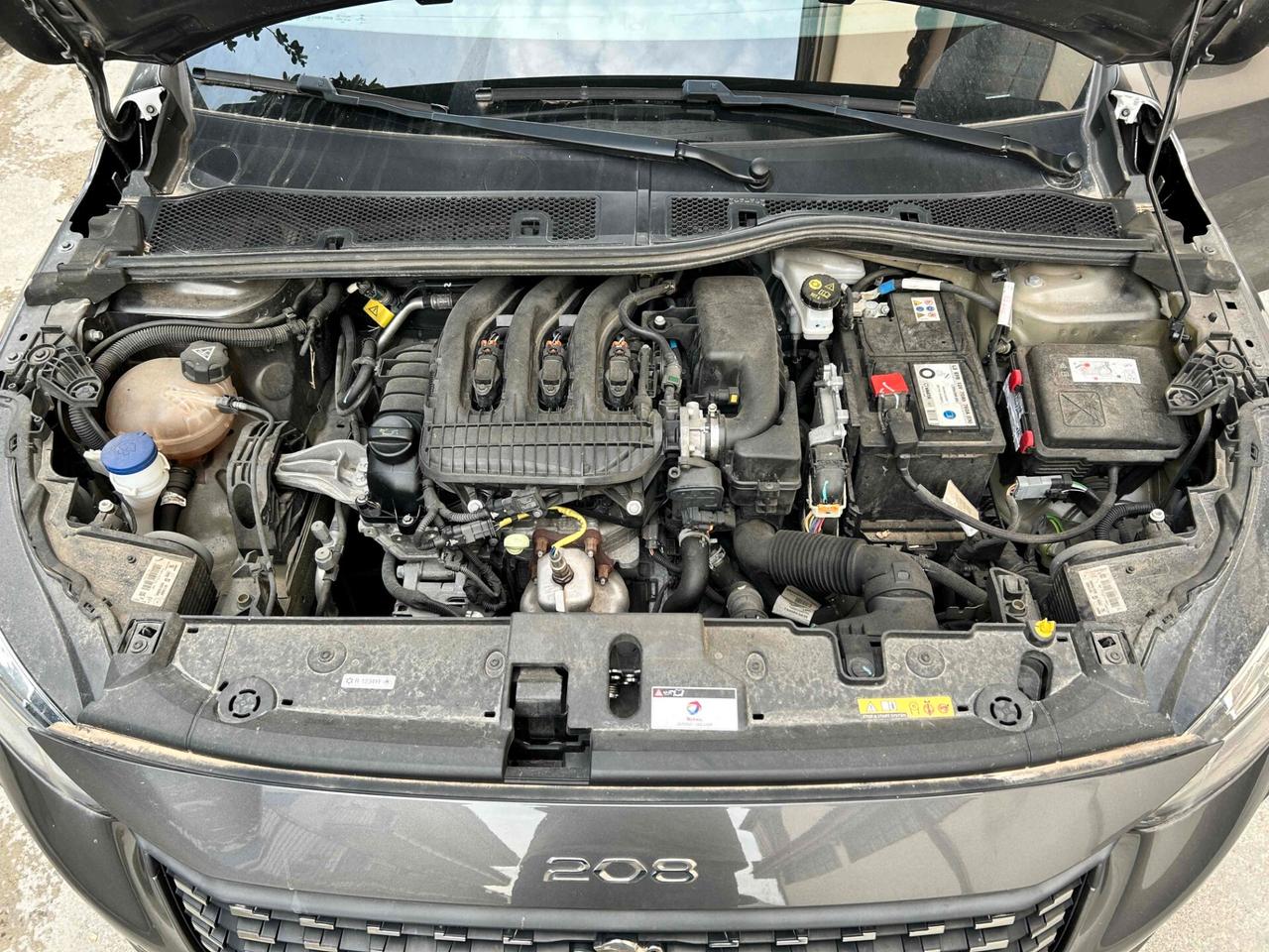 Peugeot 208 1.2 Benzina 75CV - 2022 Incidentata