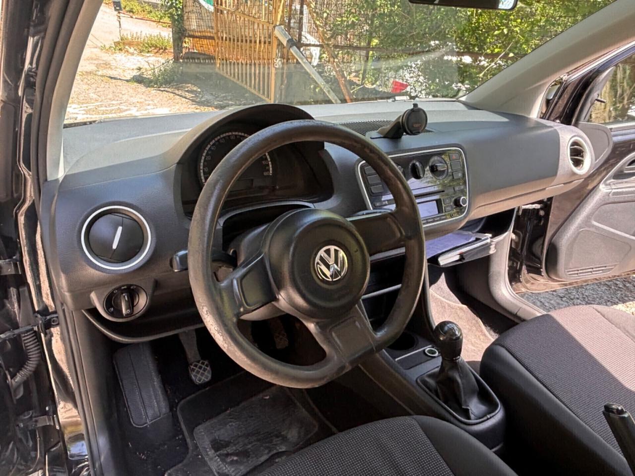 Volkswagen up! 1.0 3p. take