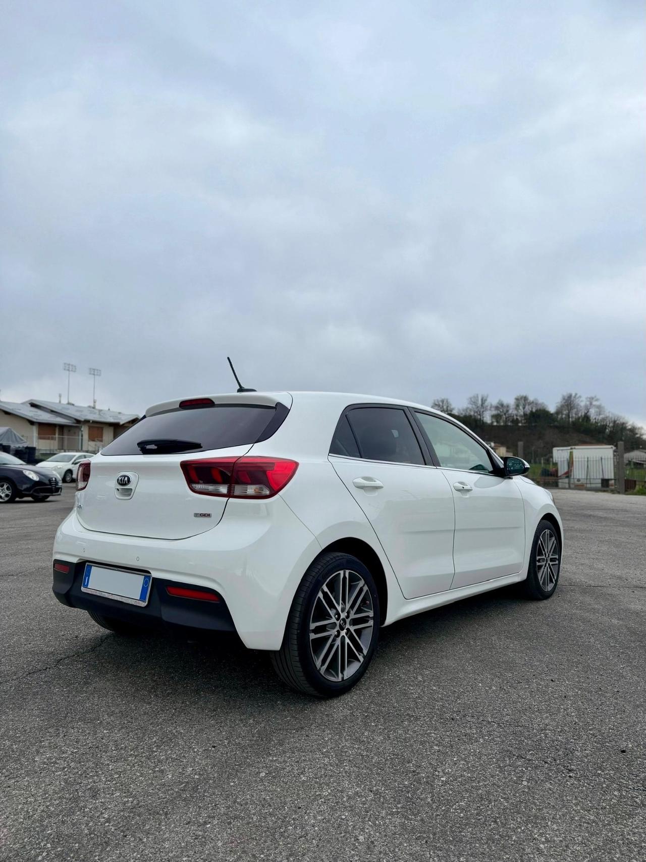 Kia Rio 1.0 T-GDi 12V 5 porte Cool