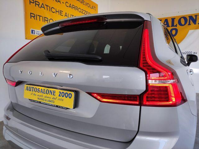 VOLVO XC60 B4 (d) AWD Geartronic Momentum Pro