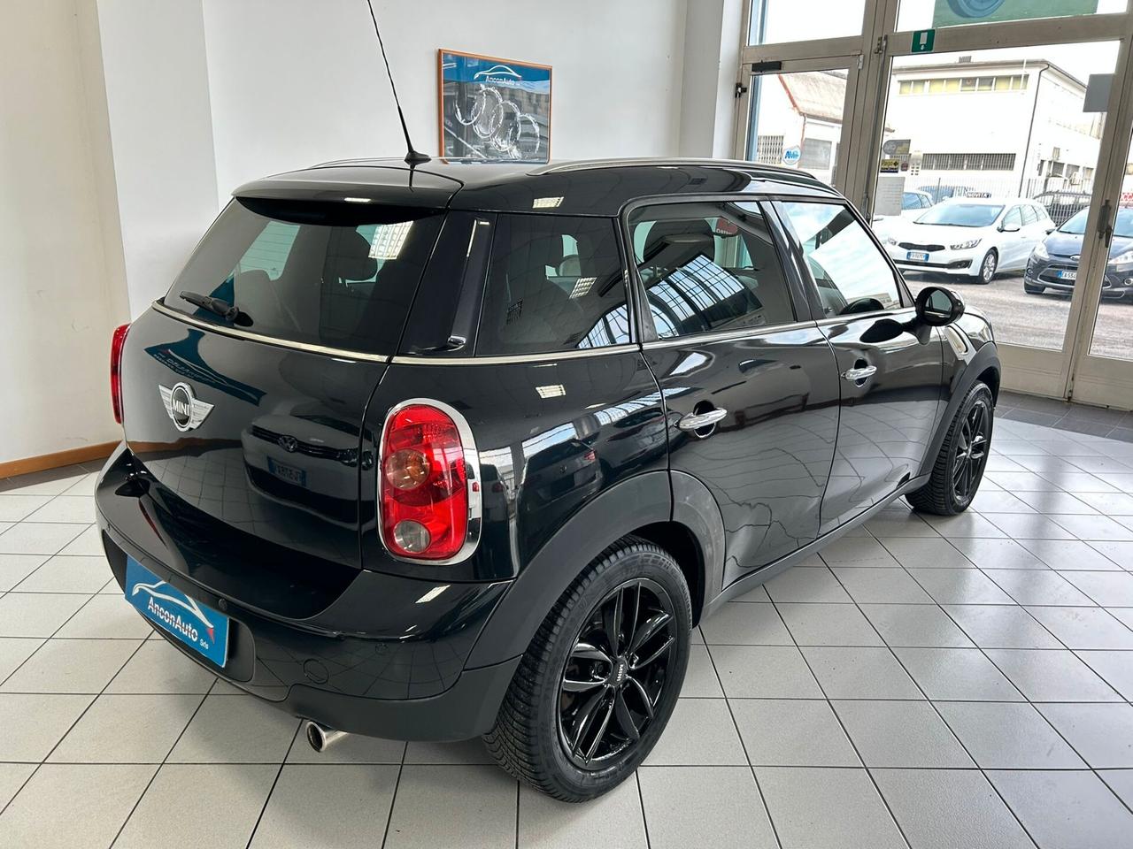 Mini One 1.6 D Countryman X NEOPATENTATI 2010