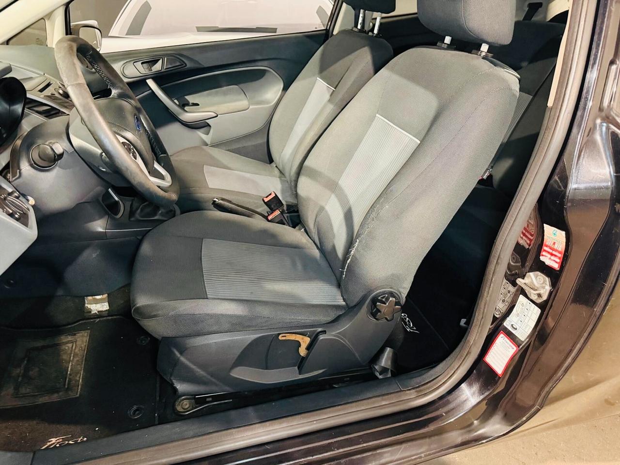 Ford FIESTA 1.6 TDCI 3p. 95 CV*NEOPATENTATI*