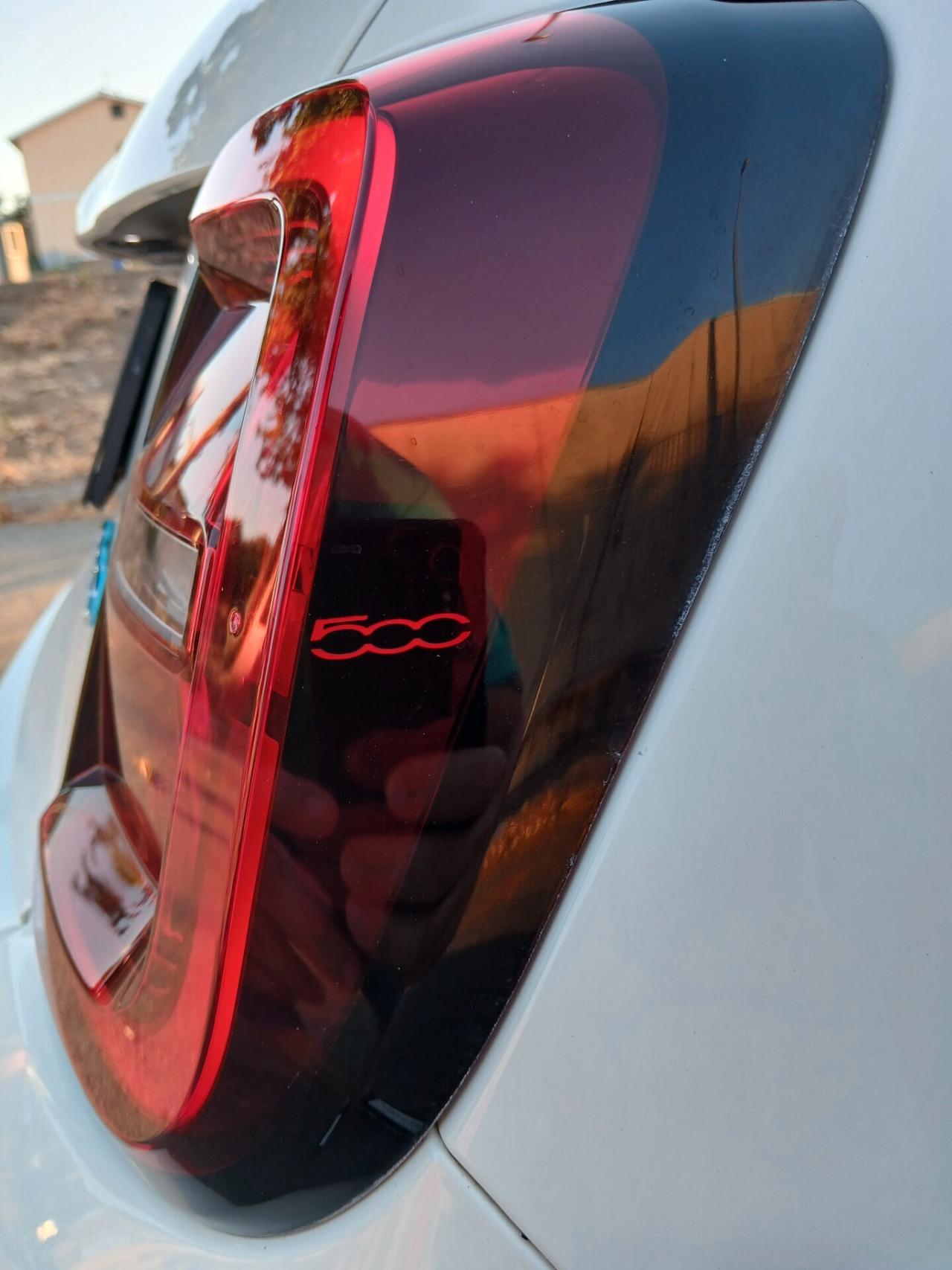 Fiat 500e Berlina 42 kWh Icon 13700€