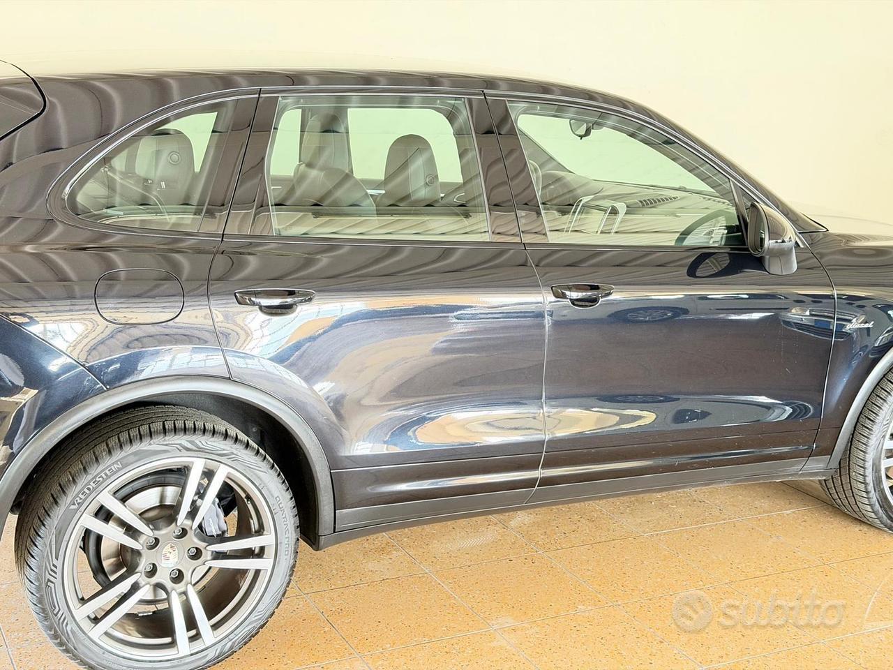 Porsche Cayenne NUOVISSIMO tds