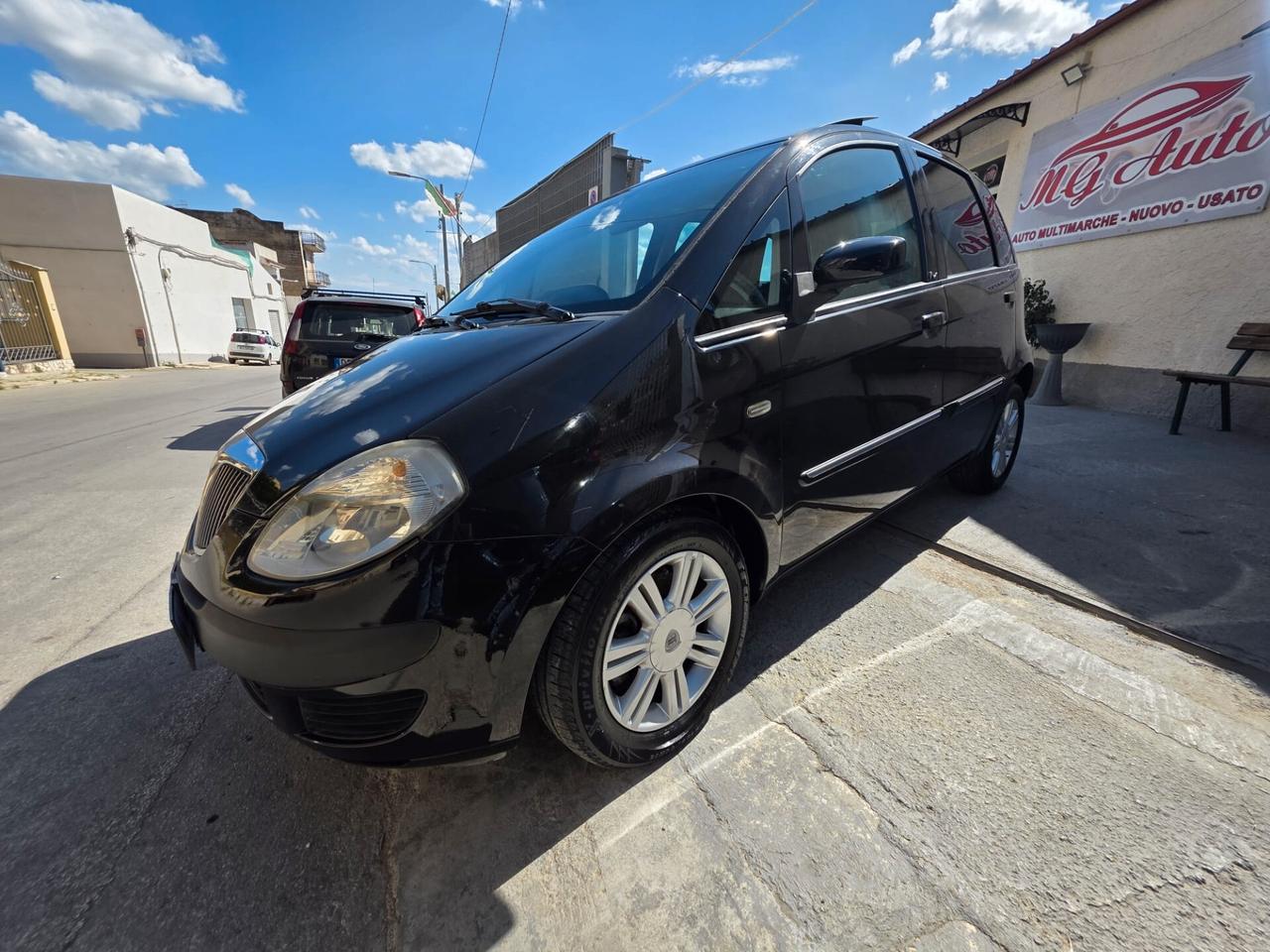 Lancia MUSA 1.9 Multijet Oro