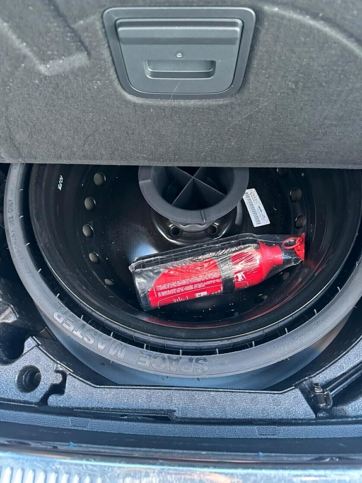 Audi Q5 30 TDI S tronic Business Sport 30.000KM