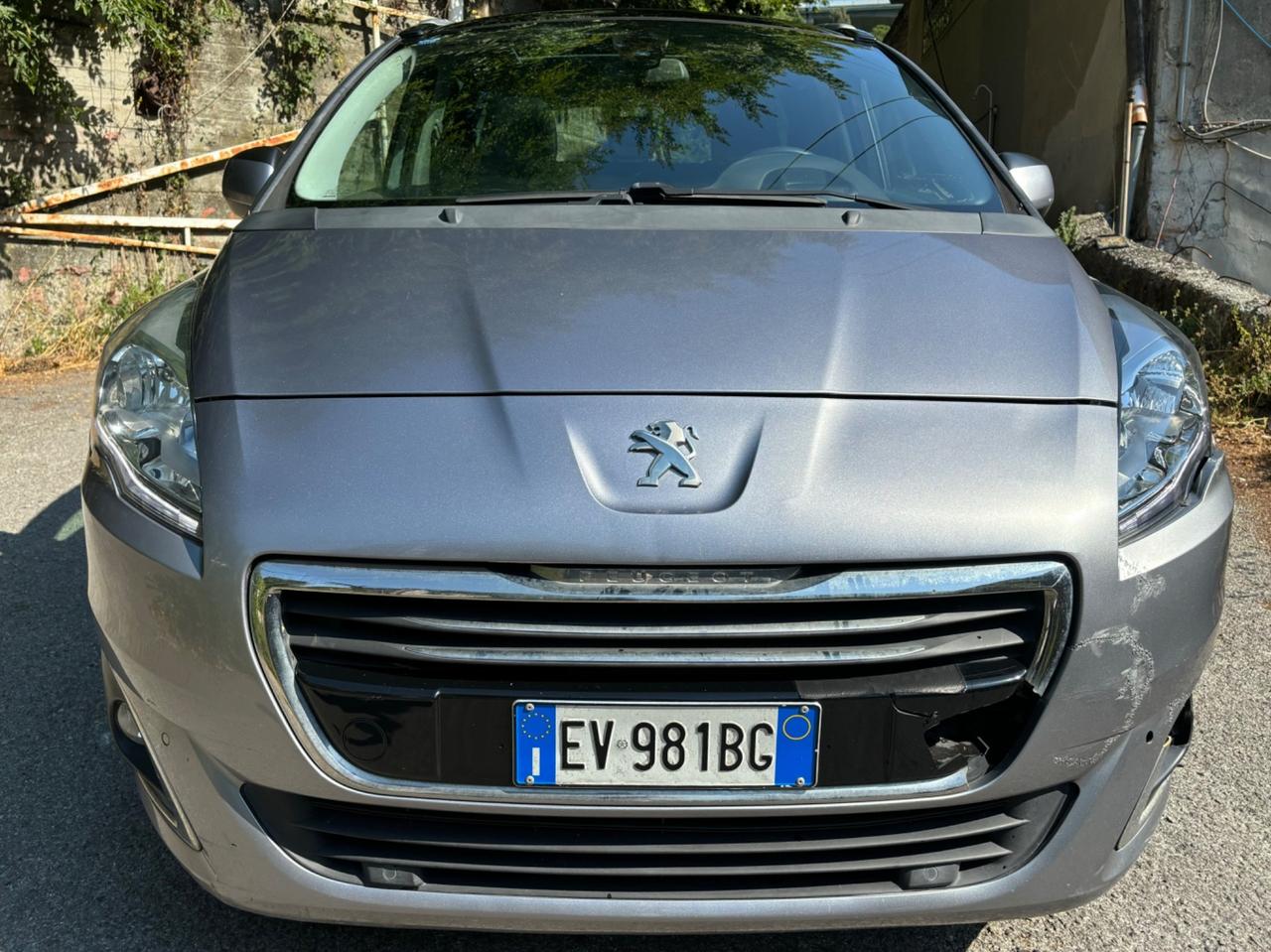 Peugeot 5008 2.0 HDi 150CV Active