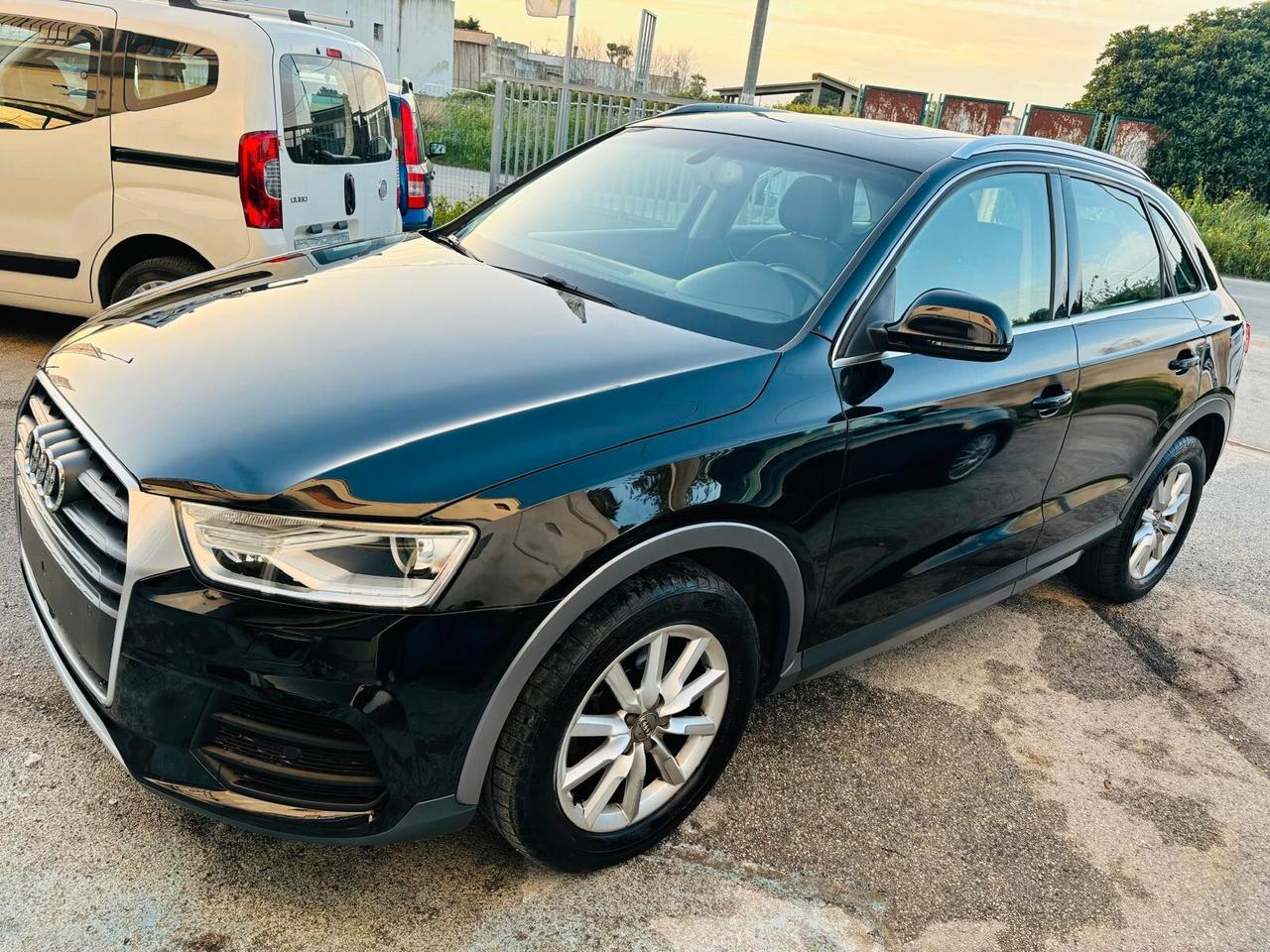 Audi Q3 2.0 TDI quattro Business