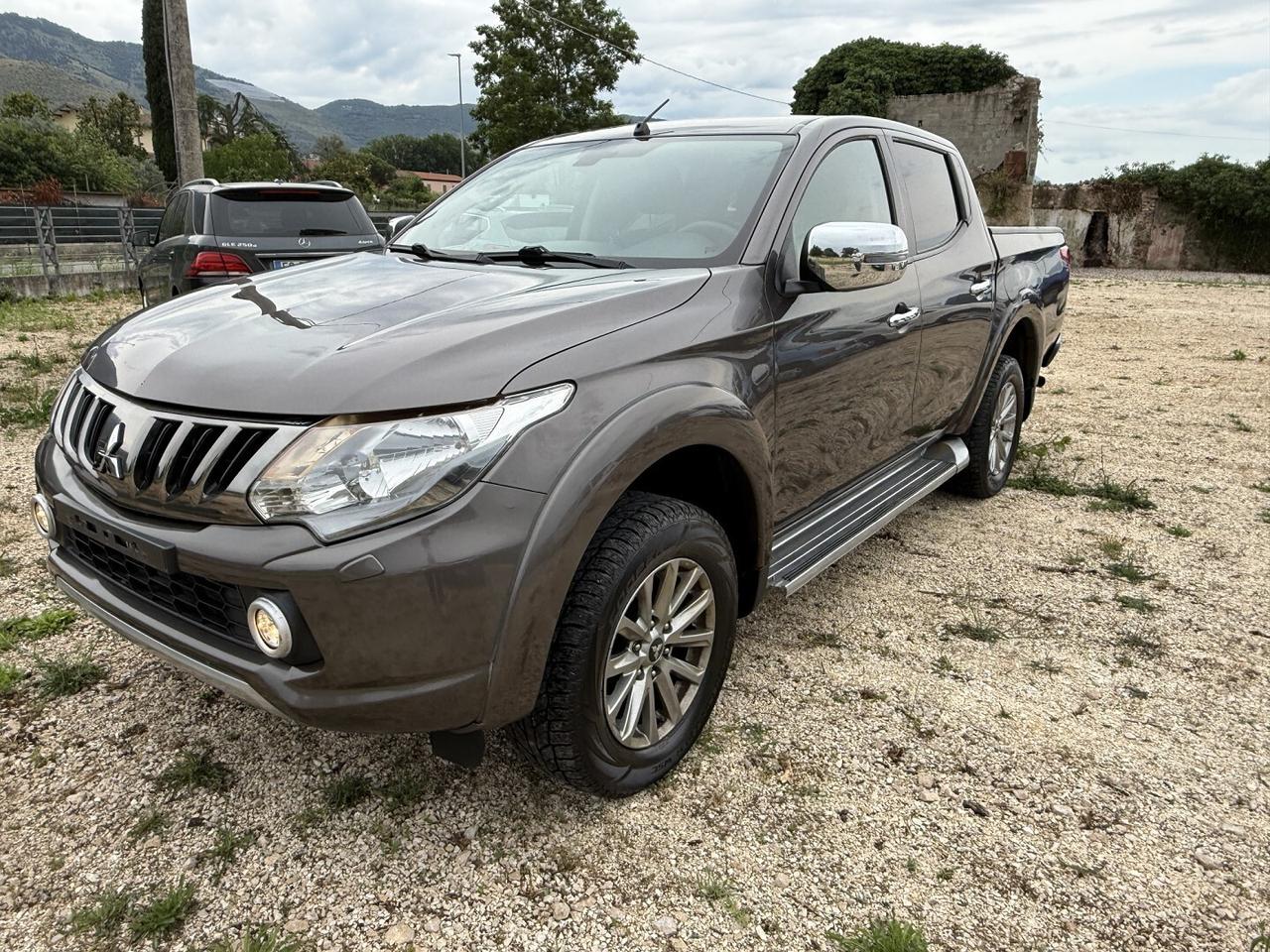 MITSUBISHI L200 PLUS DOPPIA CABINA 4X4 DIESEL
