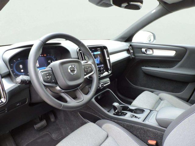 VOLVO XC40 B3 CORE AUTOMATICA AZIENDALE