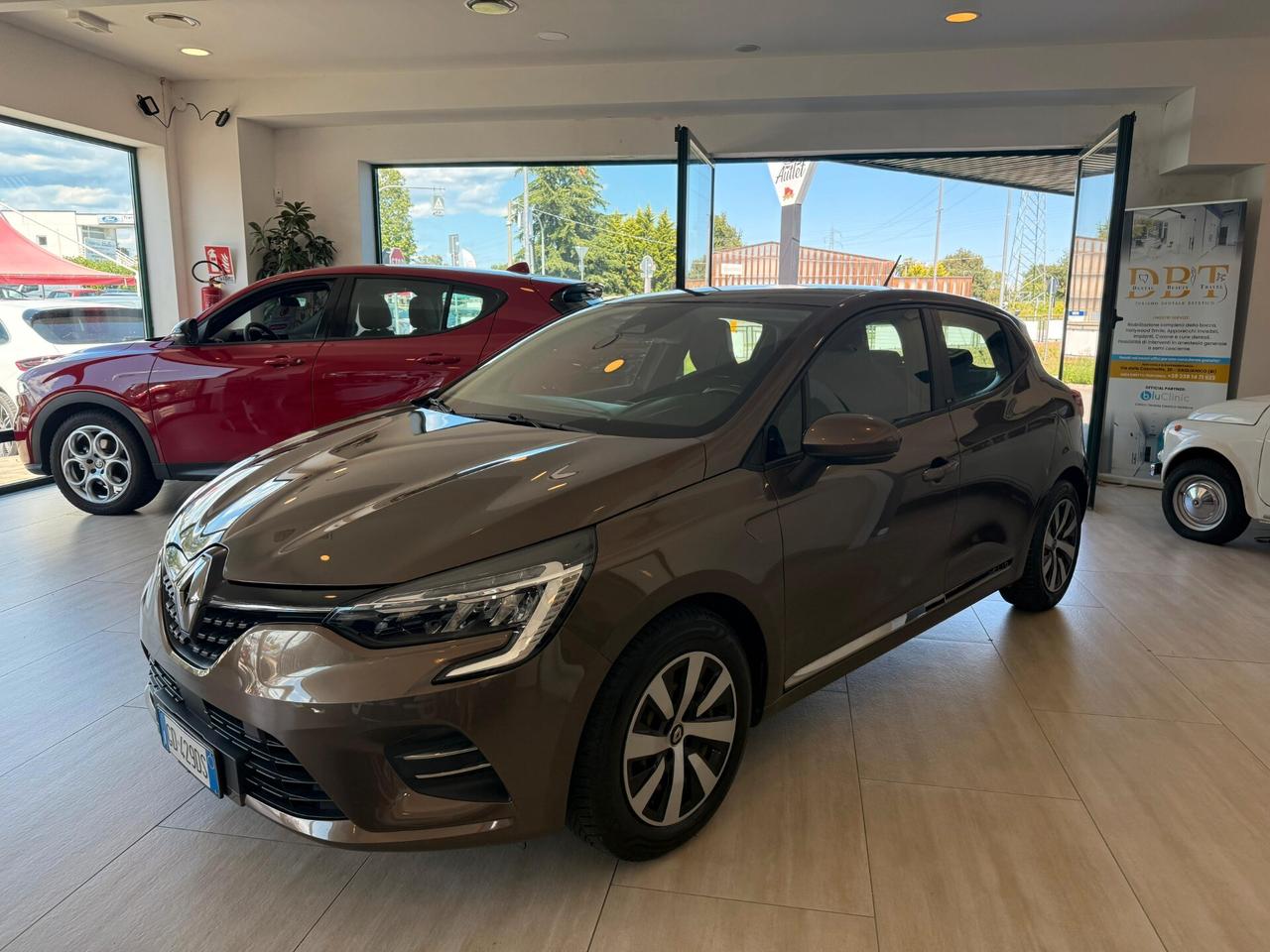 Renault Clio Full Hybrid E-Tech 140 CV 5 porte Business