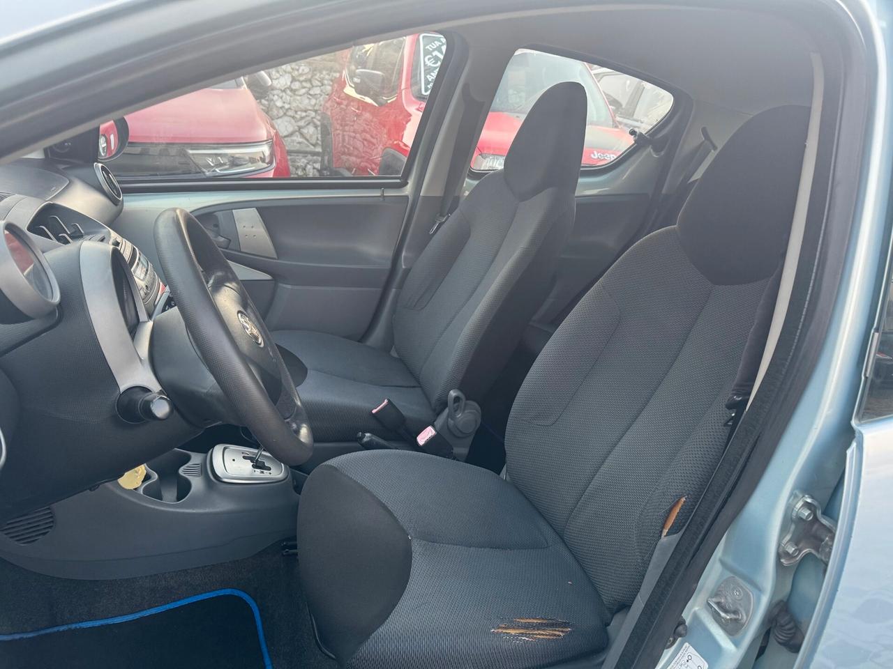 Toyota Aygo 1.0cc 68cv Automatica Sol