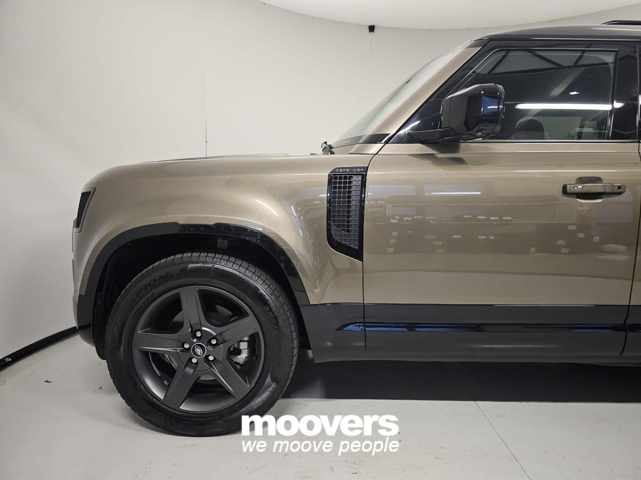 LAND ROVER Defender (2019) 110 3.0D I6 250 CV AWD Auto X-Dynamic HSE