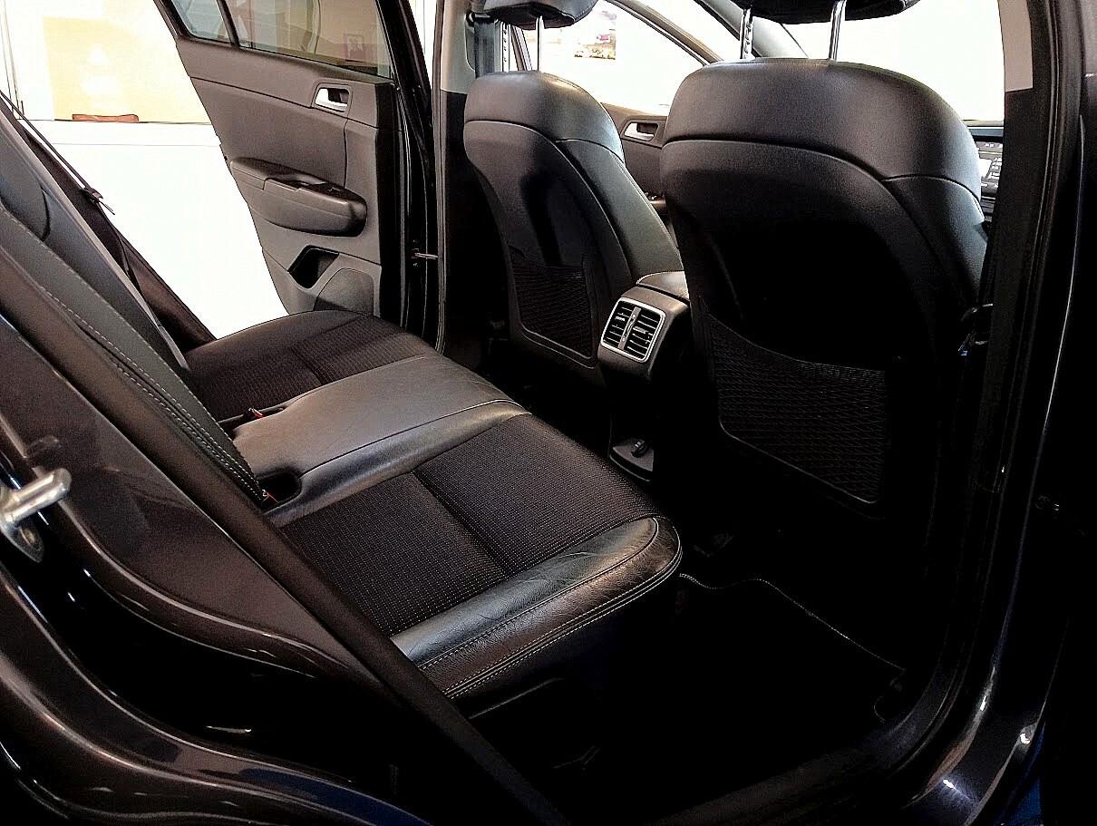 Kia Sportage 1.7 CRDI TETTO GANCIO CAMERA LED 19" BELLISSIMA