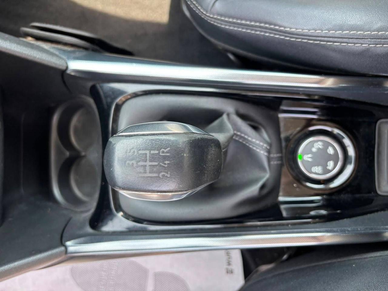 Peugeot 2008 1.6 e-HDi 92 CV Stop&Start Allure