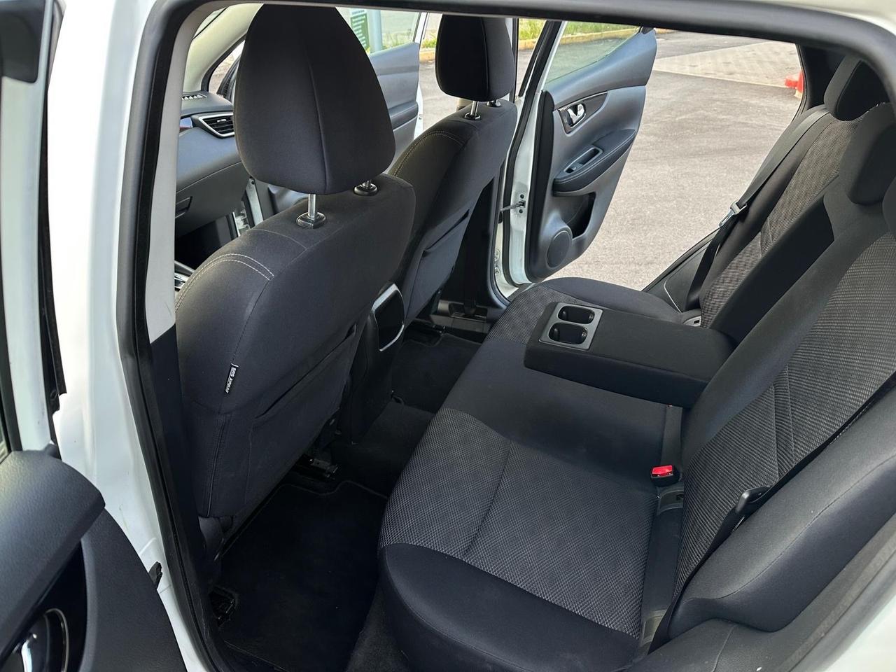 Nissan Qashqai 1.6 dCi 2WD Tekna 2016