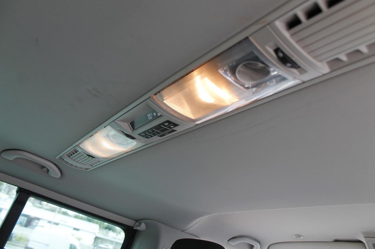Volkswagen Caravelle 2.0 TDI 150CV DSG PC