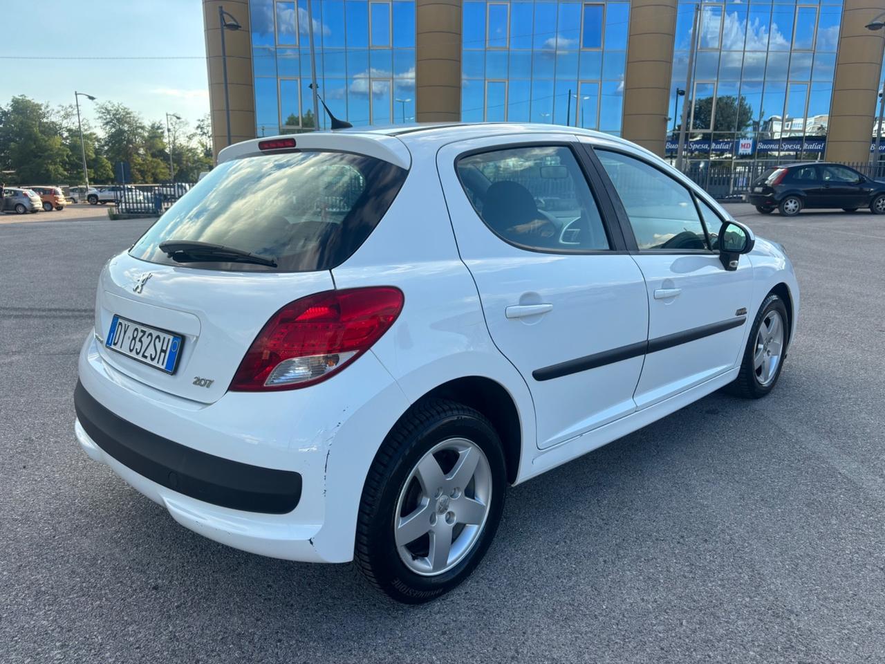 Peugeot 207 1.4 HDi 70CV 5p. Energie Sport