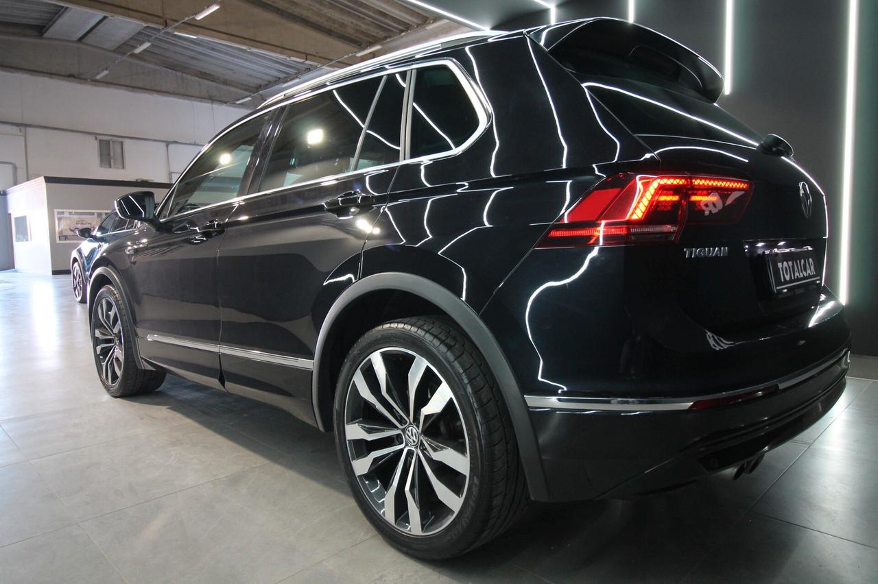 VOLKSWAGEN TIGUAN 2.0 150 CV R-LINE