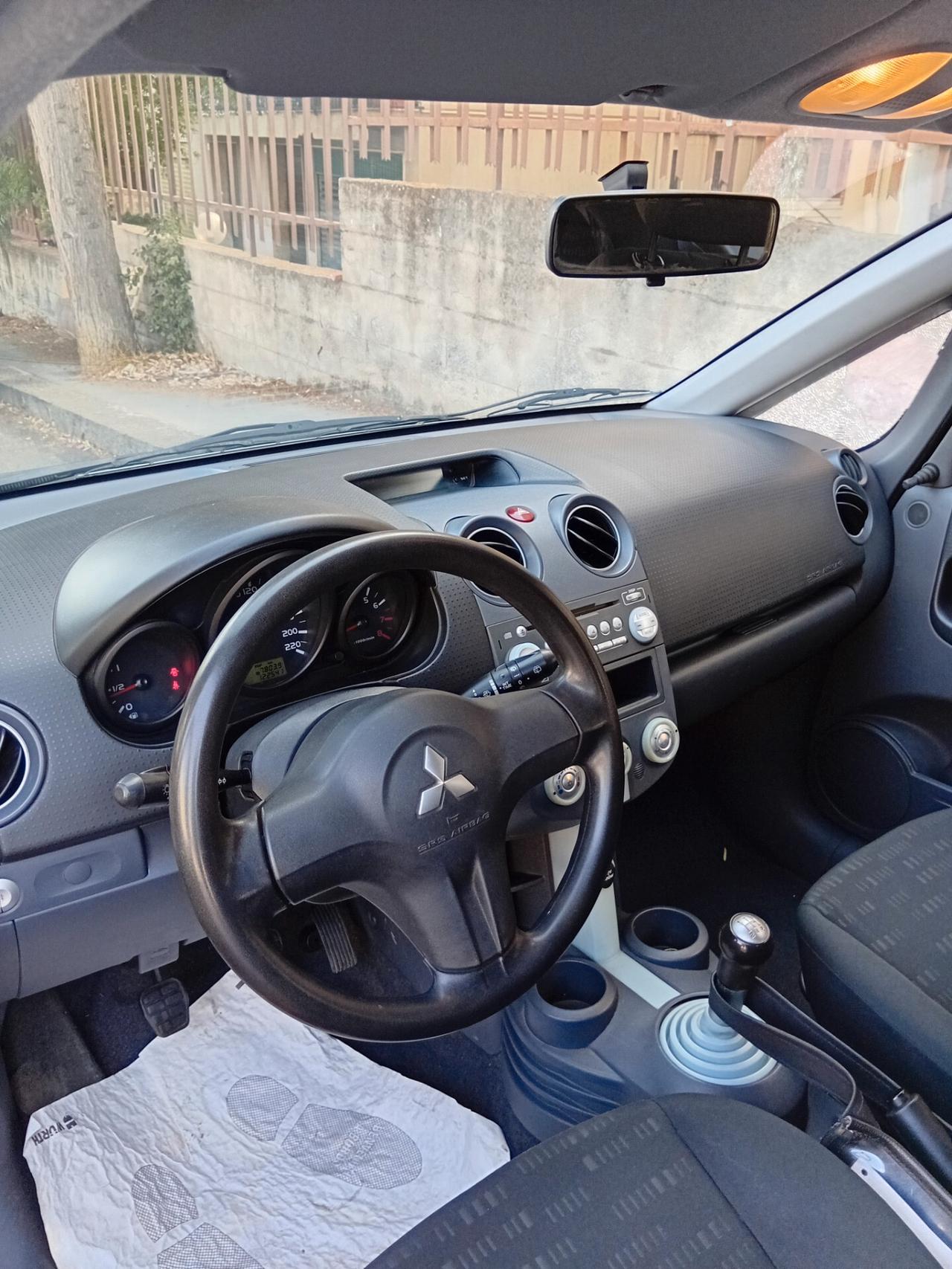 Mitsubishi Colt 1.1 Benzina ADATTA X NEOPATENTATI
