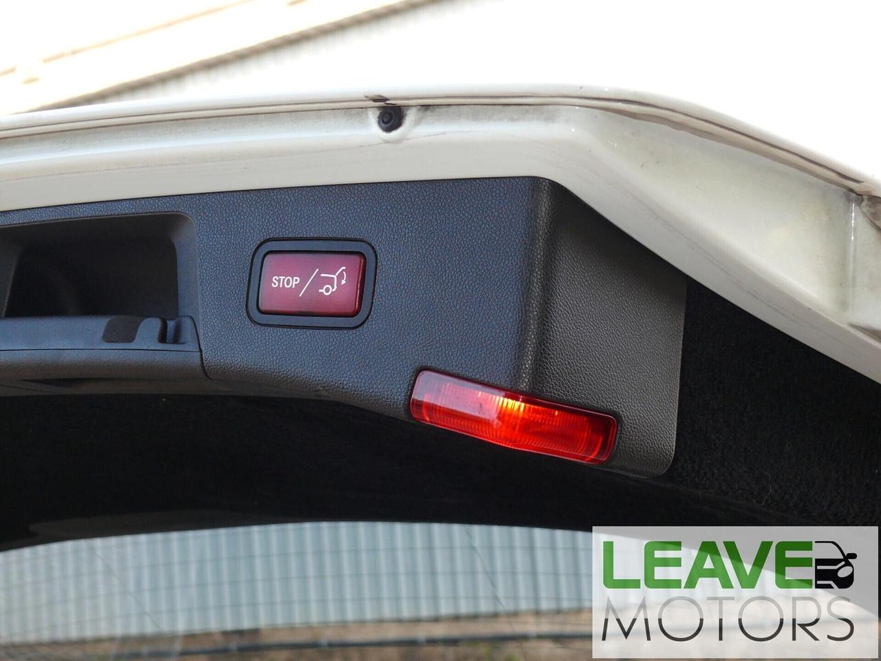 Mercedes-benz E 220 S.W. Premium (M1530)