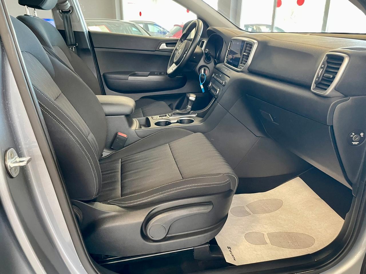 Kia Sportage 1.6 CRDI 136cv MHEV DCT Business Class