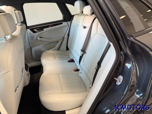 PORSCHE Macan 2.0 T