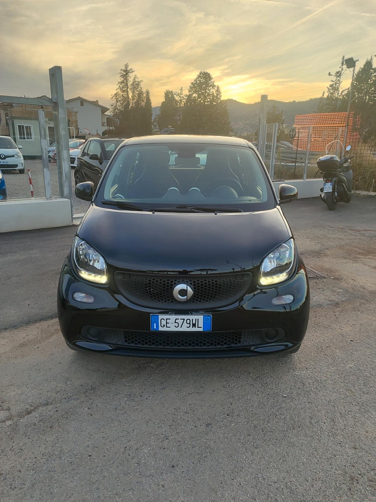 Smart ForFour 70 1.0 Passion