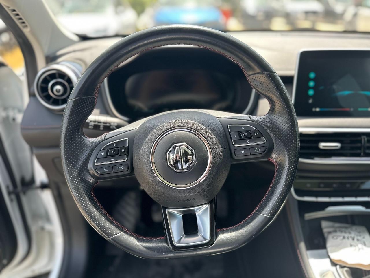 MG HS I - HS 1.5 t Luxury auto