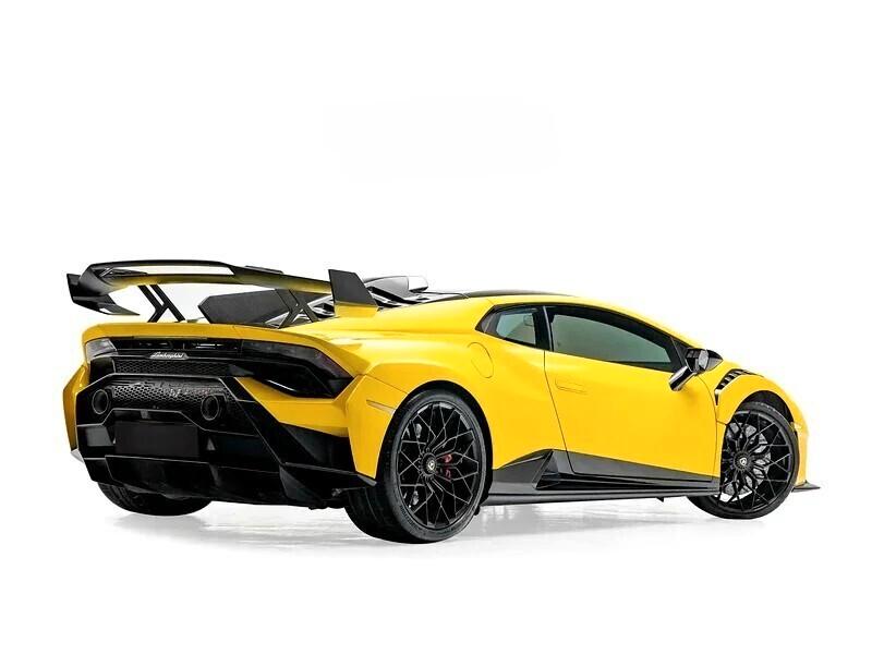 Lamborghini Huracàn STO 5.2 V10 NOLEGGIO LUNGO TERMINE - LEASING FULL INCLUSIVE