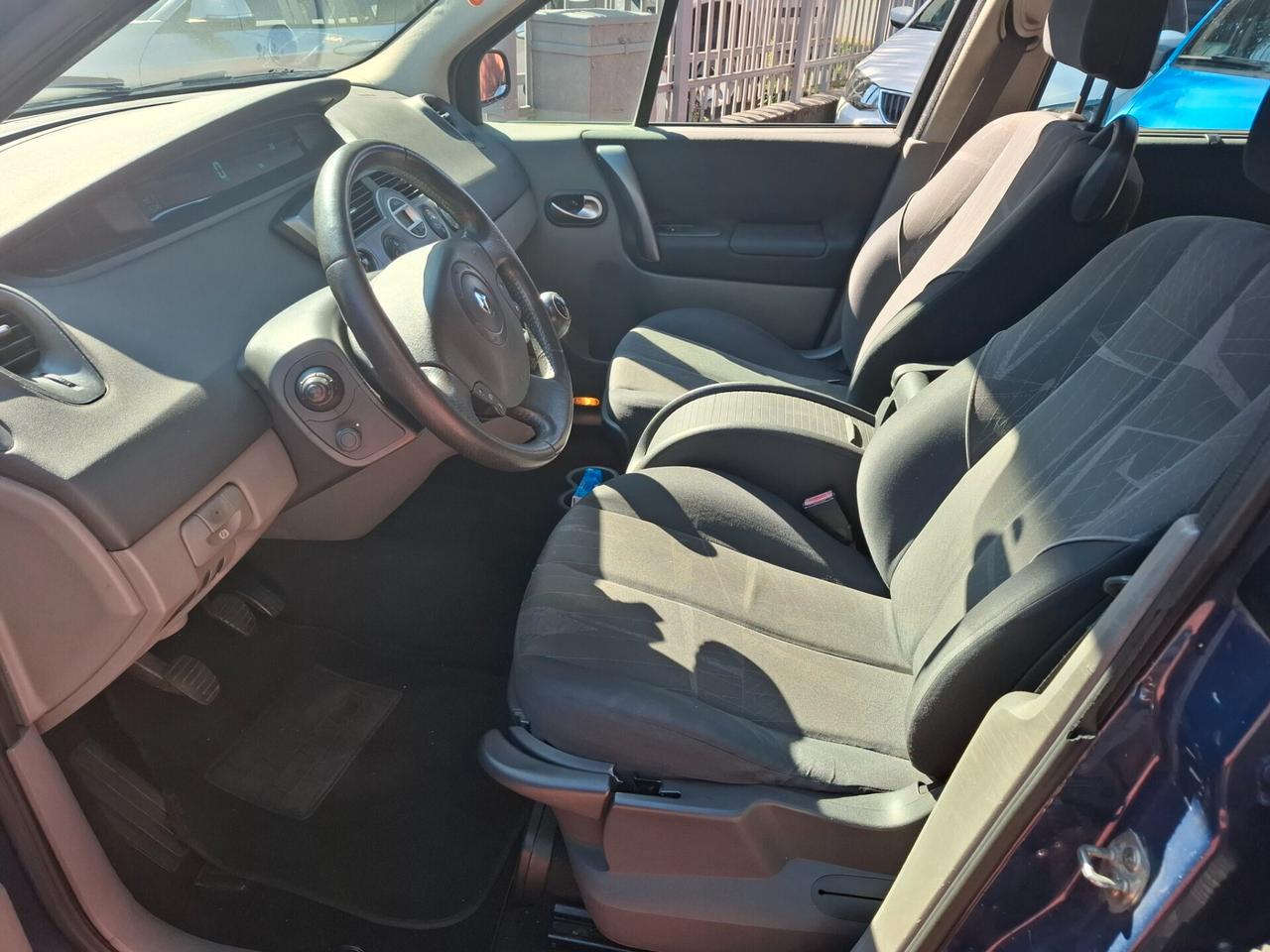 Renault Scenic Scénic 1.6 16V Confort Authentique
