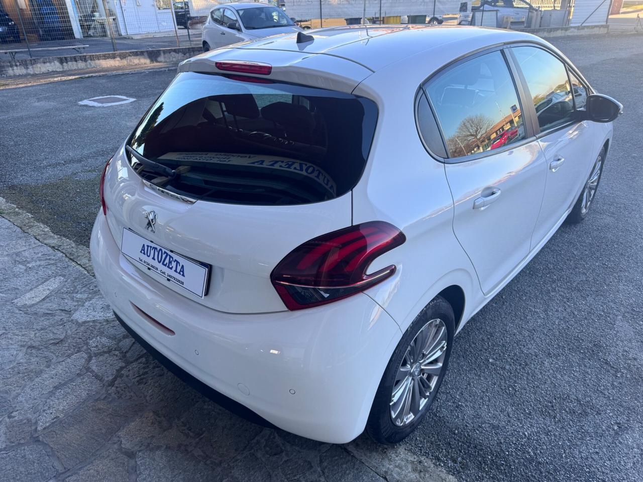 Peugeot 208 82 cv 5 porte Allure