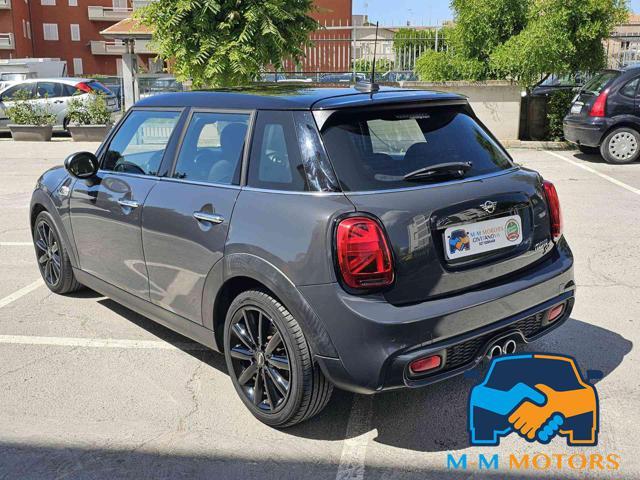 MINI Cooper SD 2.0 Cooper SD aut. 5 porte