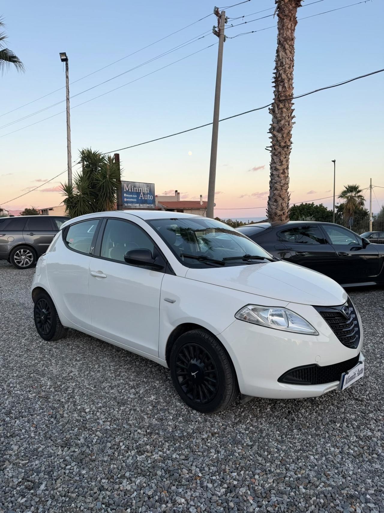 Lancia Ypsilon 1.3 MJT 16V 95 CV 5 porte S&S Gold