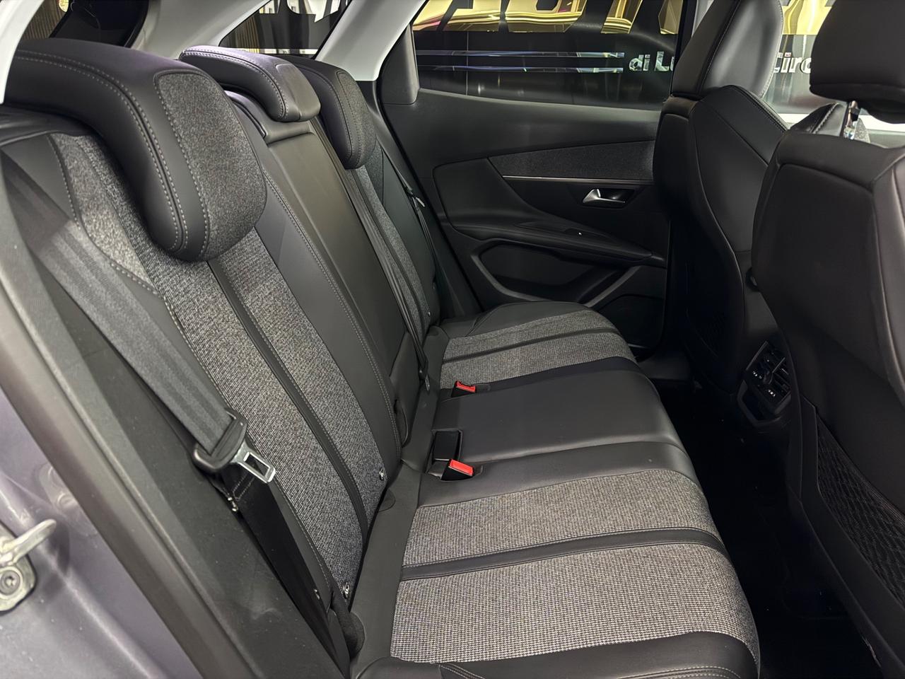 Peugeot 3008 BlueHDi 130Cv EAT8 Allure Full Opt