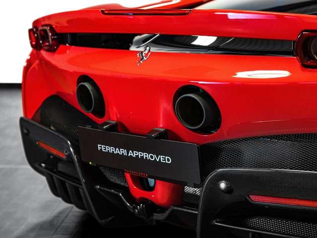 Ferrari SF90 Stradale